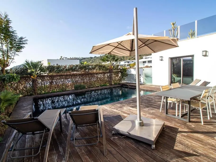 Orada 26 House - Games Room & Privat Heated Pool & Steam Room Gym Albufeira 0*,  Portugal