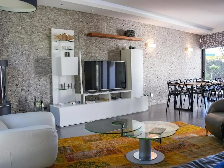 Orada 26 House - Games Room & Privat Heated Pool & Steam Room Gym Albufeira 0*,  Portugal